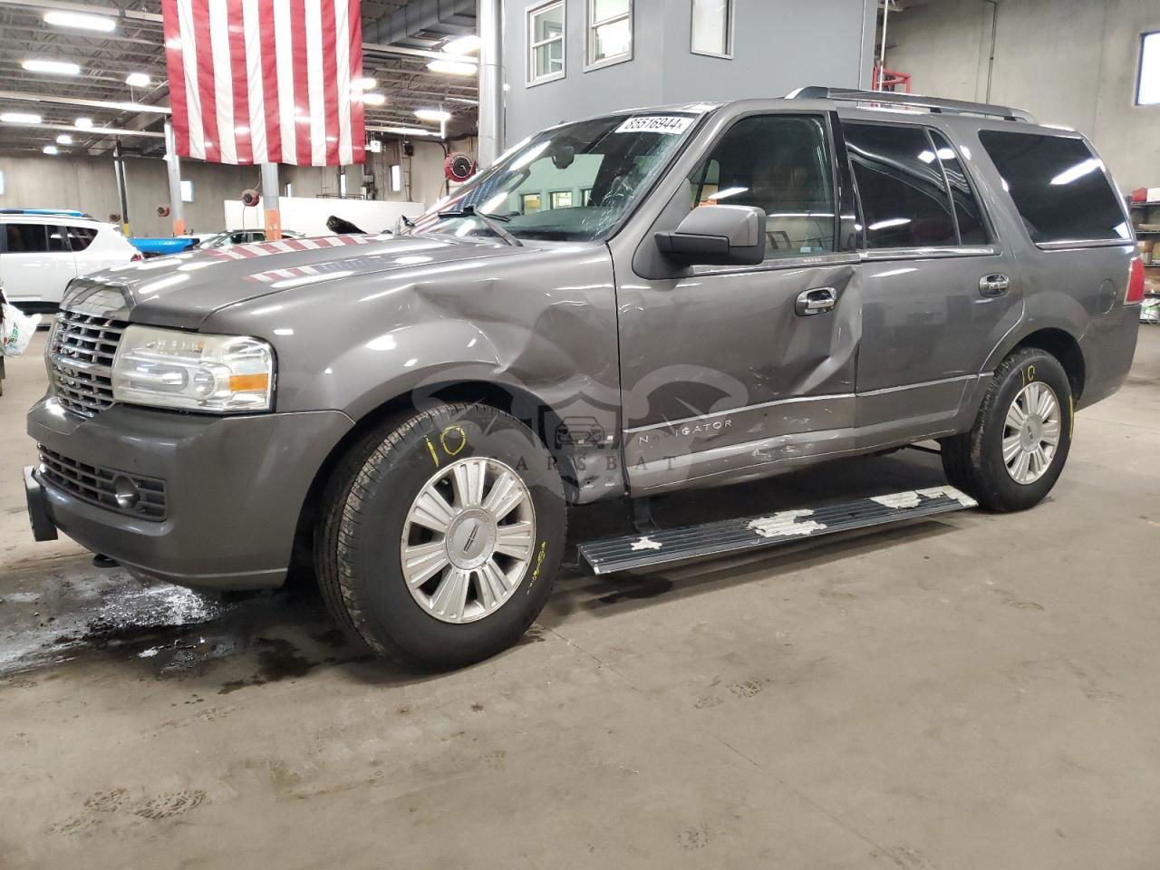 Lincoln Navigator 5.4L  8 2011