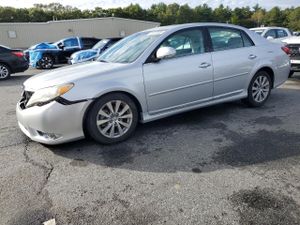 Toyota Avalon BASE 3.5L 6 2011