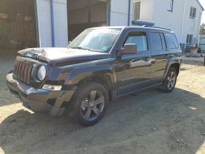 Jeep Patriot LATITUDE 2.4L 4 2015