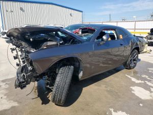 Dodge Challenger SXT 3.6L 6 2021