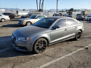 Audi A3 PREMIUM 1.8L 4 2015