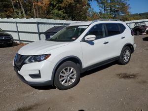Nissan Rogue S 2.5L 4 2017
