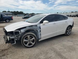 Ford Fusion SE 2.5L 4 2014