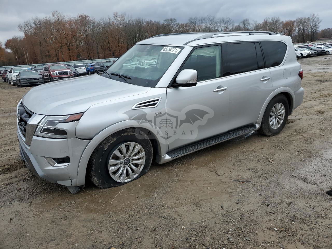 Nissan Armada SV 5.6L  8 2021