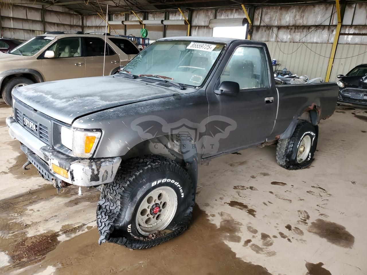 Toyota Hilux 1/2 TON SHORT WHEELBASE DLX 3.0L 6 1989