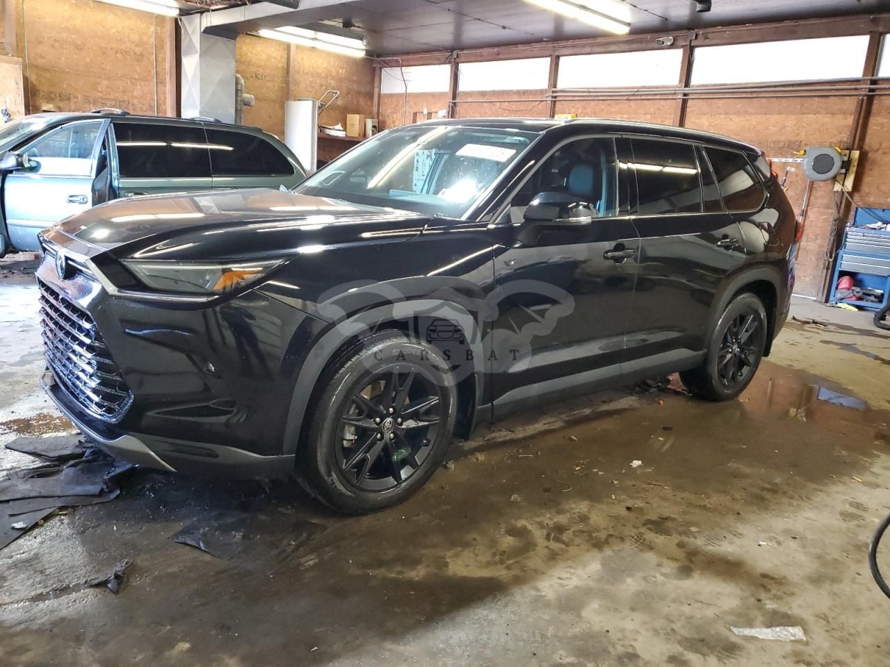 Toyota Grand Highlander XLE 2.4L 4 2024