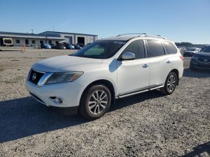 Nissan Pathfinder S 3.5L 6 2013