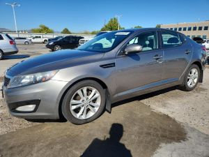 Kia Optima LX 2.4L 4 2013