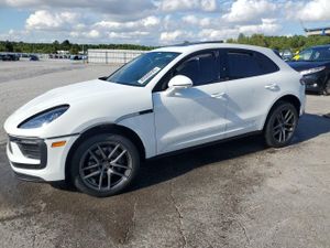 Porsche Macan BASE 2.0L 4 2023