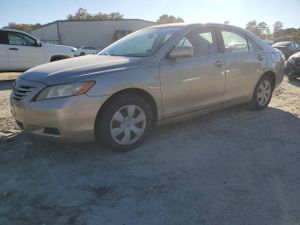 Toyota Camry BASE 2.4L 4 2009