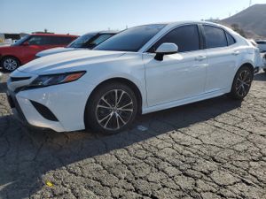 Toyota Camry L 2.5L 4 2018