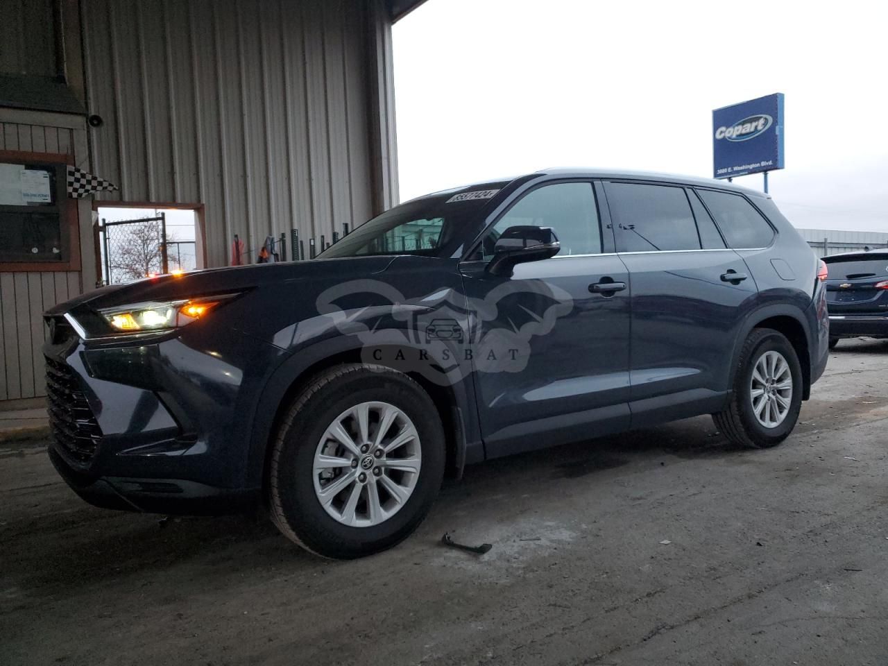 Toyota Grand Highlander XLE 2.4L 4 2024