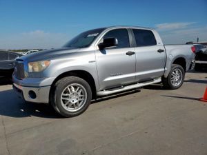 Toyota Tundra CREWMAX SR5 4.6L 8 2011