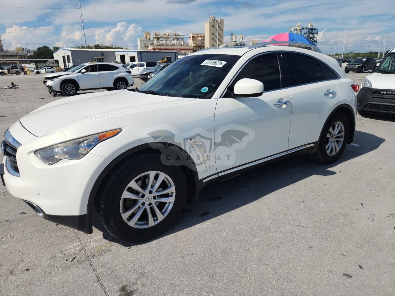 Infiniti FX 3.7L 6 2013