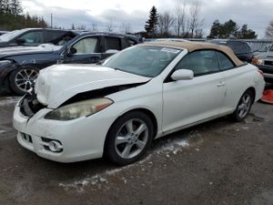 Toyota Camry SE 3.3L 6 2007