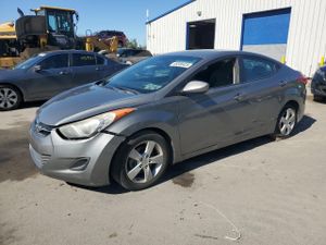 Hyundai Elantra GLS 1.8L 4 2013