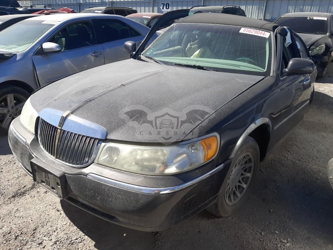 Lincoln Town Car SIGNATURE 2001