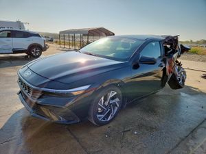 Hyundai Elantra SEL SPORT 2.0L 4 2025