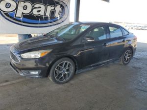 Ford Focus SE 2.0L 4 2015