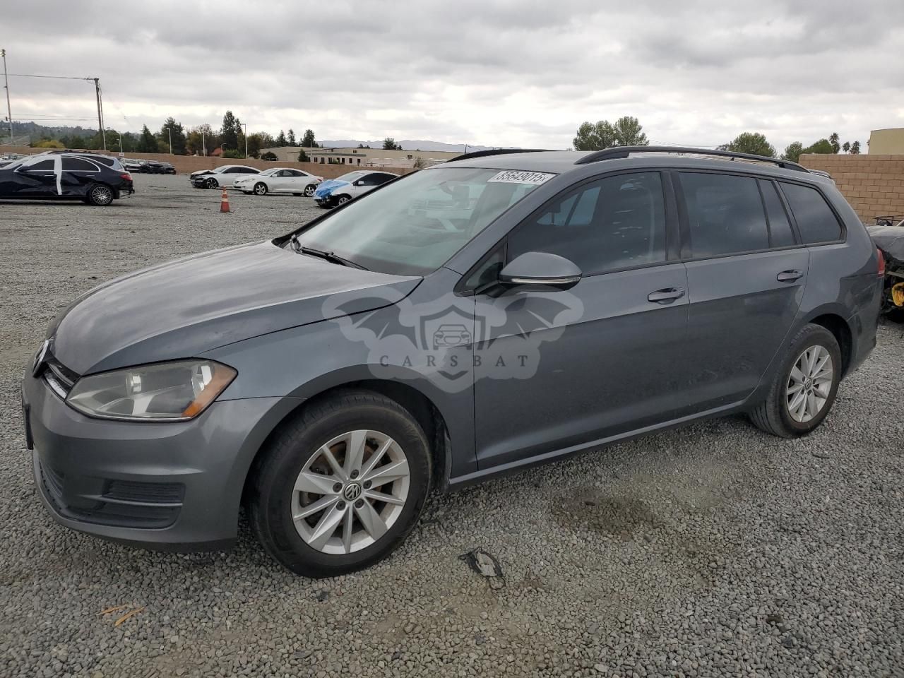 Volkswagen Golf Sportsvan S 1.8L 4 2015