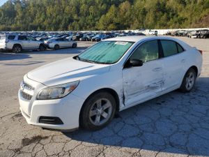Chevrolet Malibu LS 2.5L 4 2013