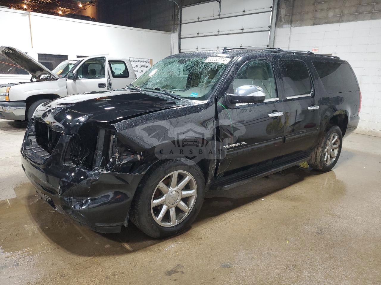 GMC Yukon K1500 SLE 5.3L  8 2011