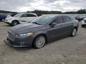 Ford Fusion SE PHEV 2.0L 4 2015