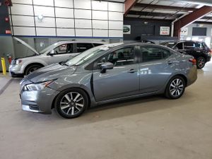 Nissan Versa SV 1.6L 4 2021