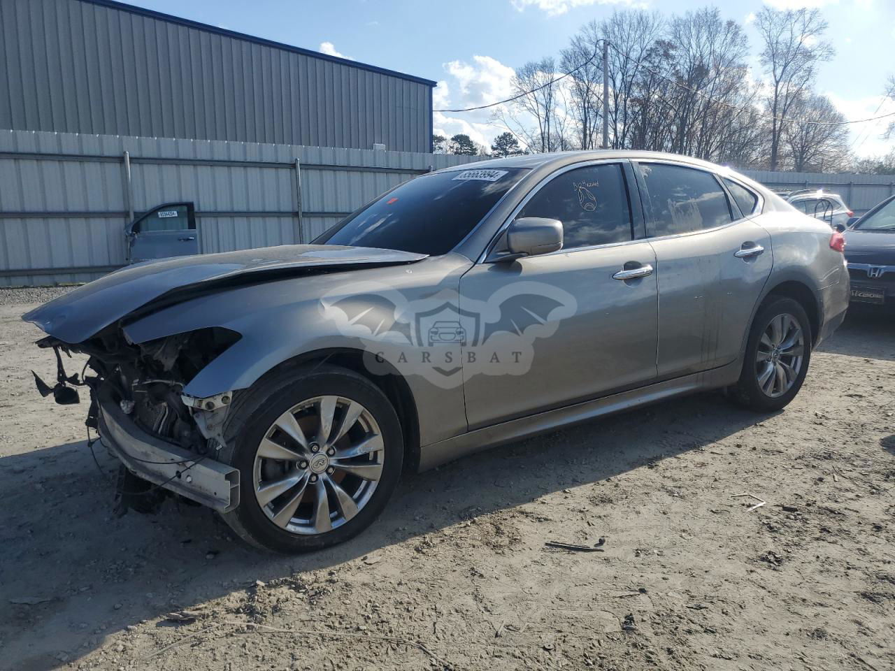 Infiniti M37 X 3.7L  6 2013
