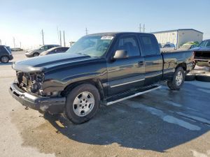 Chevrolet Silverado 1500 C1500 5.3L 8 2005