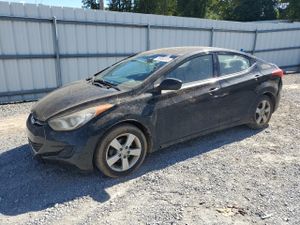 Hyundai Elantra GLS 1.8L 4 2013