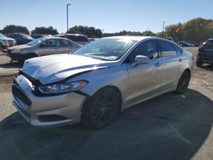 Ford Fusion SE 2.5L 4 2014