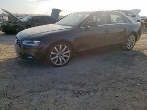 Audi A4 PREMIUM PLUS 2.0L 4 2013