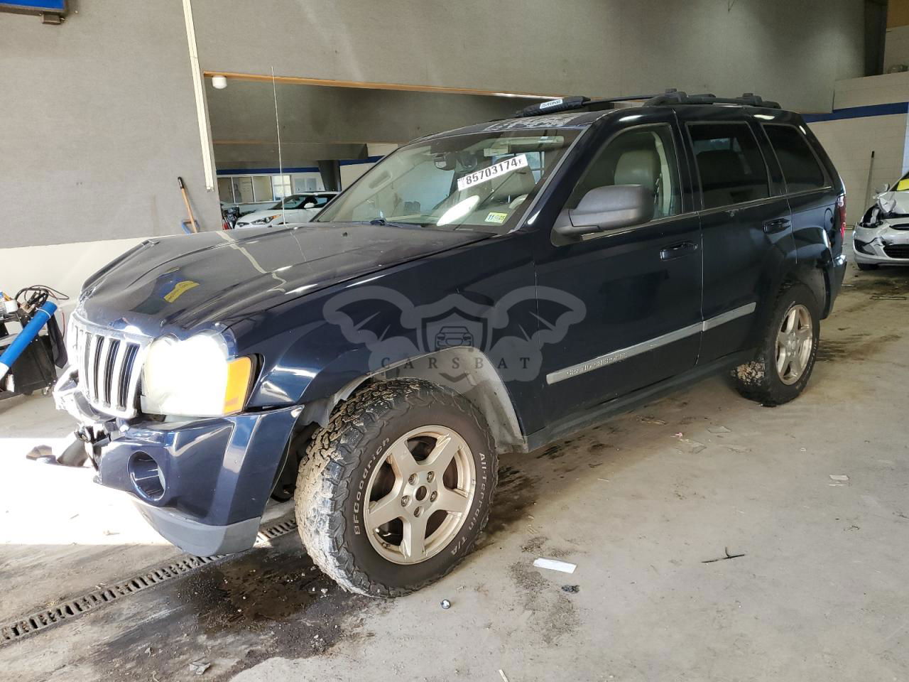 Jeep Cherokee LIMITED 5.7L  8 2005