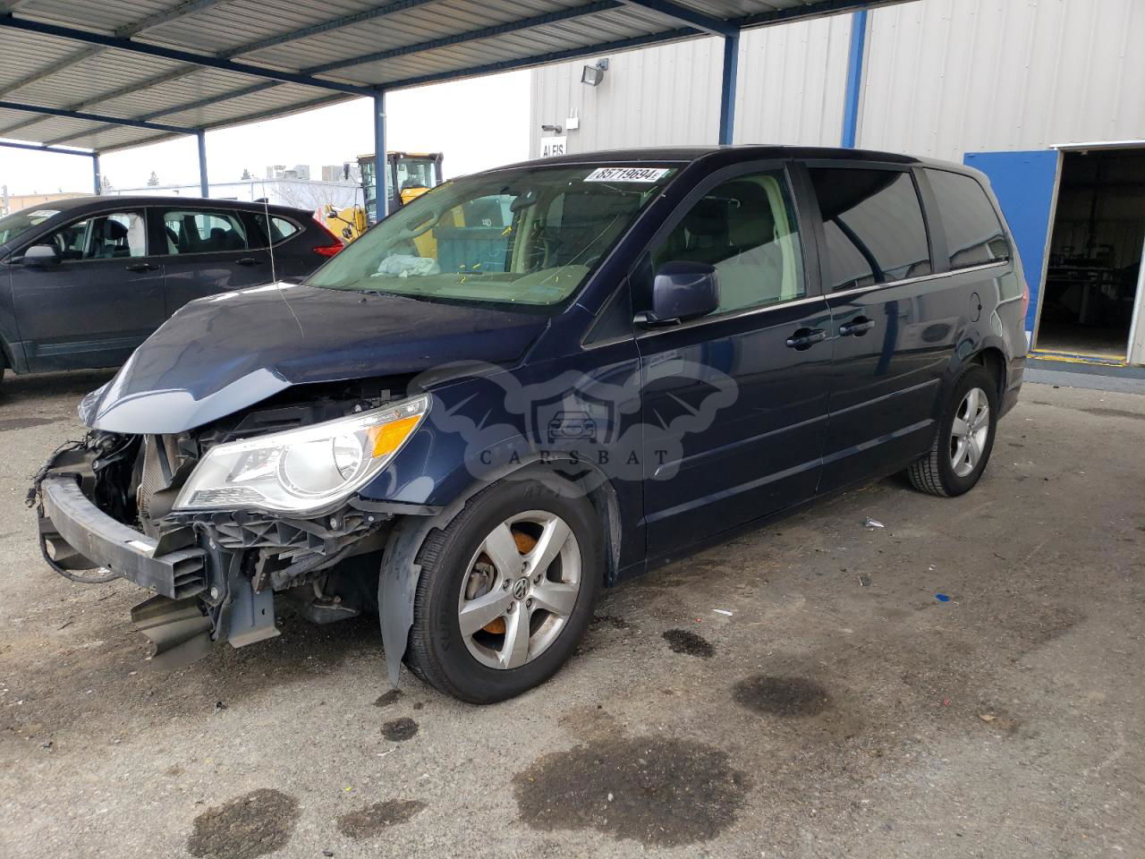 Volkswagen Routan SE 3.8L  6 2009