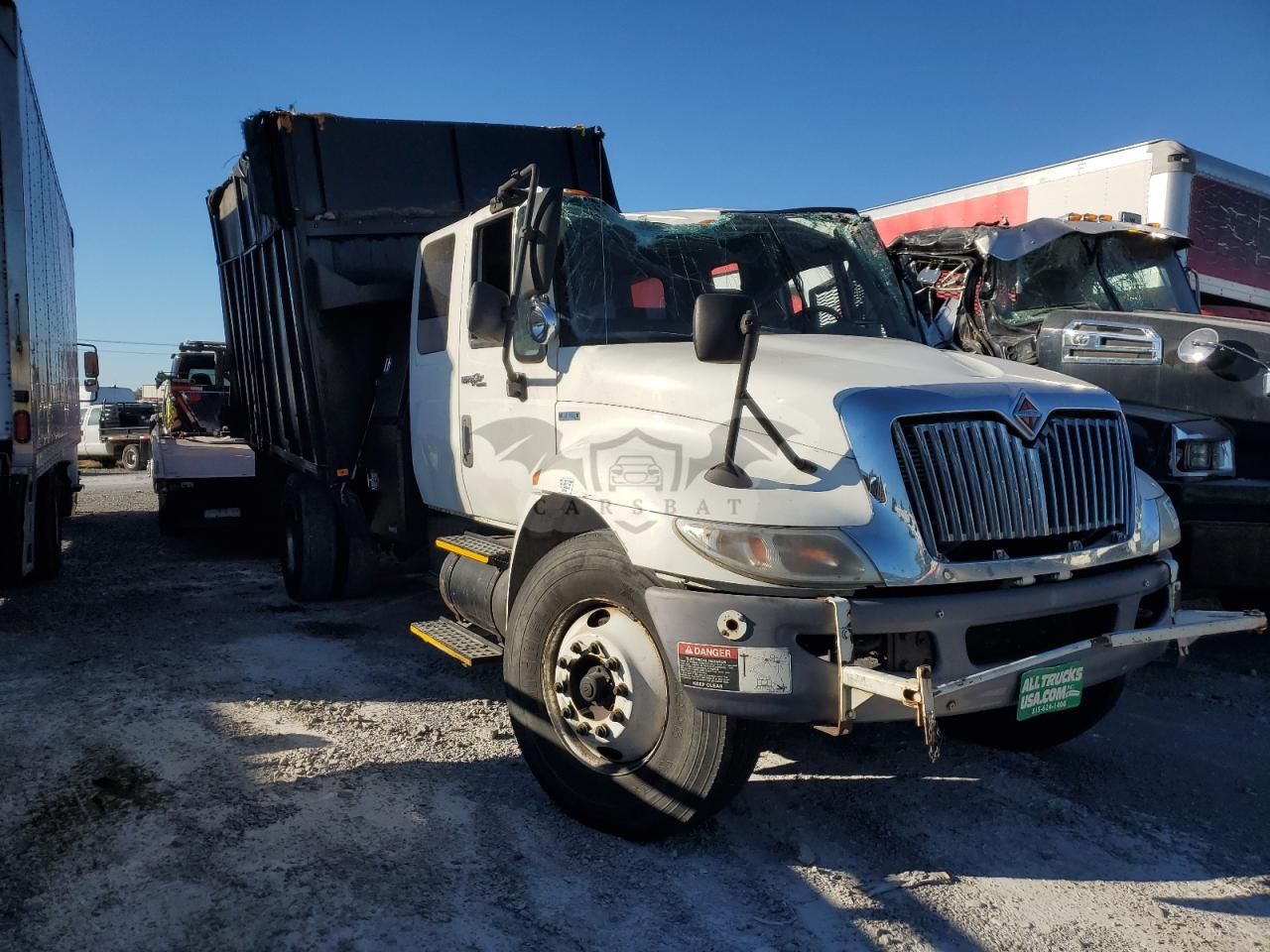 International DuraStar / 4000 4300 7.6L 6 2011