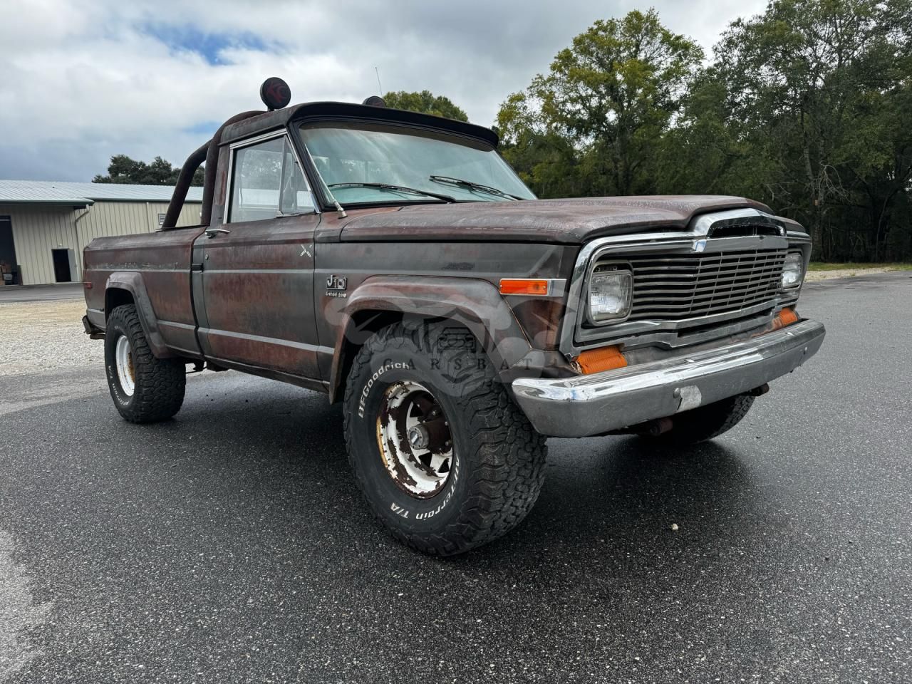 Jeep J-series 1980