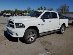RAM 1500 SPORT 5.7L 8 2014