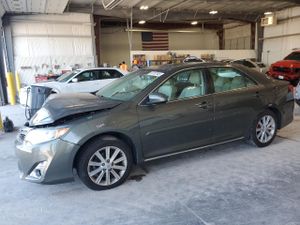 Toyota Camry L 2.5L 4 2013