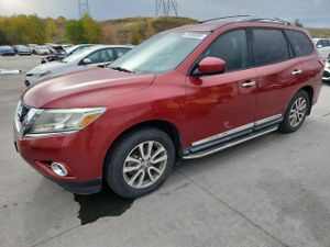 Nissan Pathfinder S 3.5L 6 2013