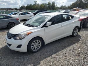Hyundai Elantra GLS 1.8L 4 2013