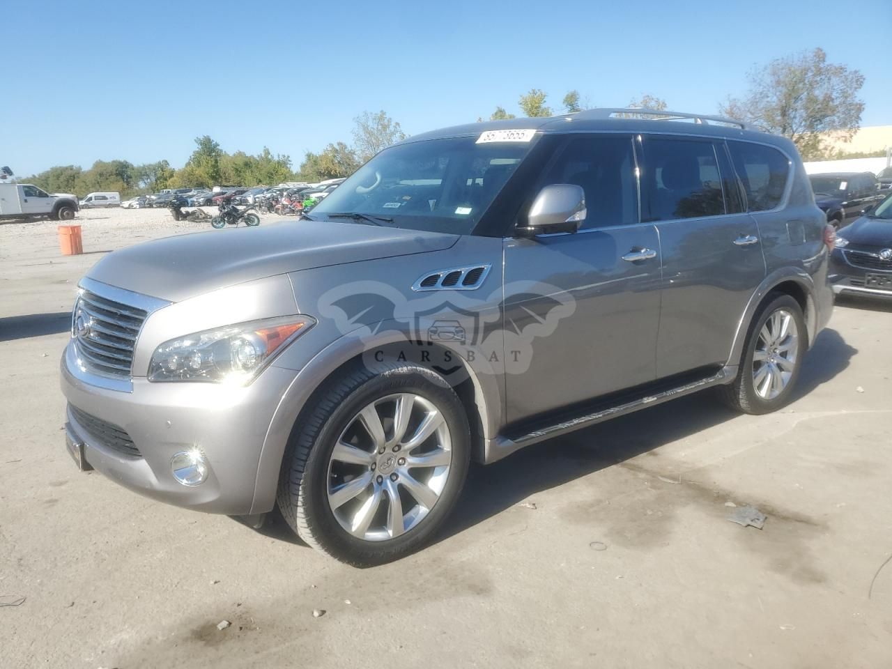 Infiniti QX56 5.6L 8 2013
