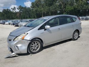 Toyota Prius 1.8L 4 2013