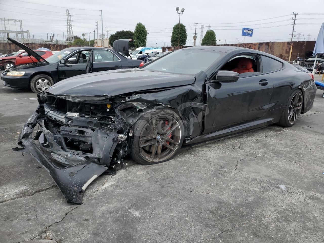 BMW M8 4.4L 8 2025