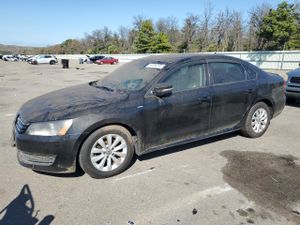 Volkswagen Passat S 2.5L 5 2014