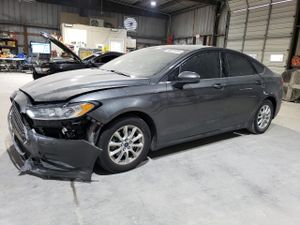 Ford Fusion S 2.5L 4 2015