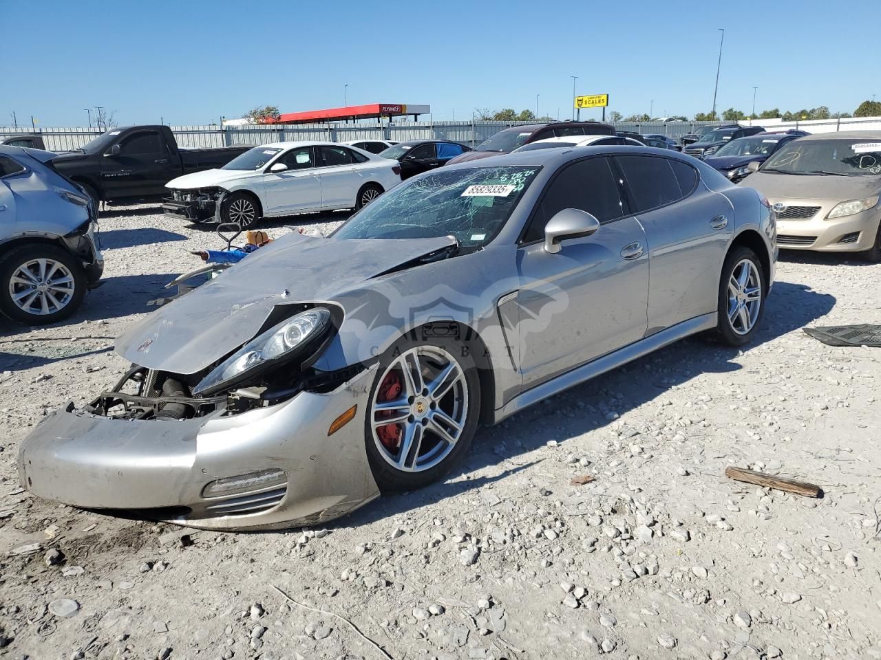 Porsche Panamera 2 3.6L 6 2011
