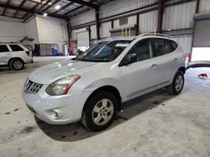 Nissan Rogue S 2.5L 4 2014