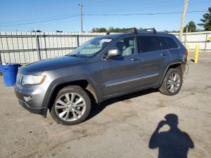 Jeep Grand Cherokee LAREDO 3.6L 6 2013