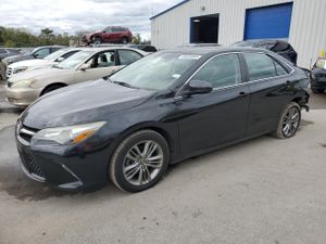 Toyota Camry LE 2.5L 4 2015